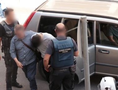 «Από μόνη της ήρθε, μπορούσε να φύγει» - Τι ισχυρίστηκε ο 34χρονος για την ομηρία της Γαλλίδας